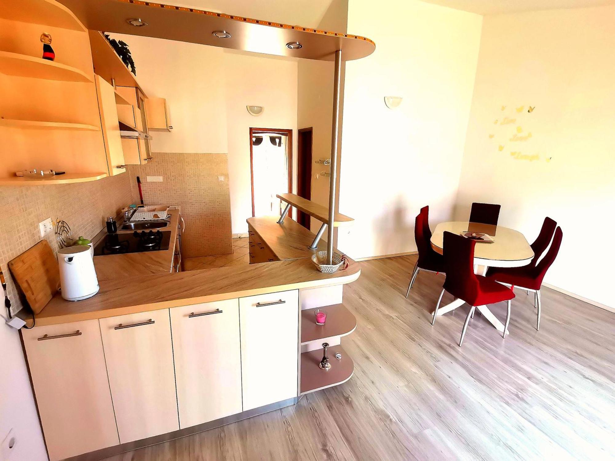 Apartments Green & Orange ฮวาร์ ภายนอก รูปภาพ